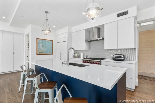 53 SE Seminole Street, Unit 2B, Stuart, FL 34994 Photo