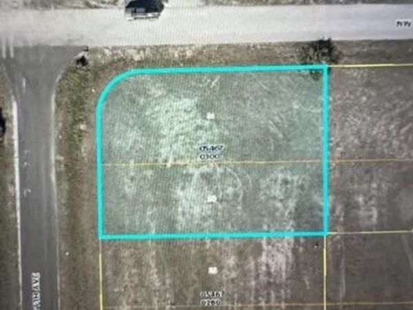 3843 NW 44th AVE, CAPE CORAL, FL 33993