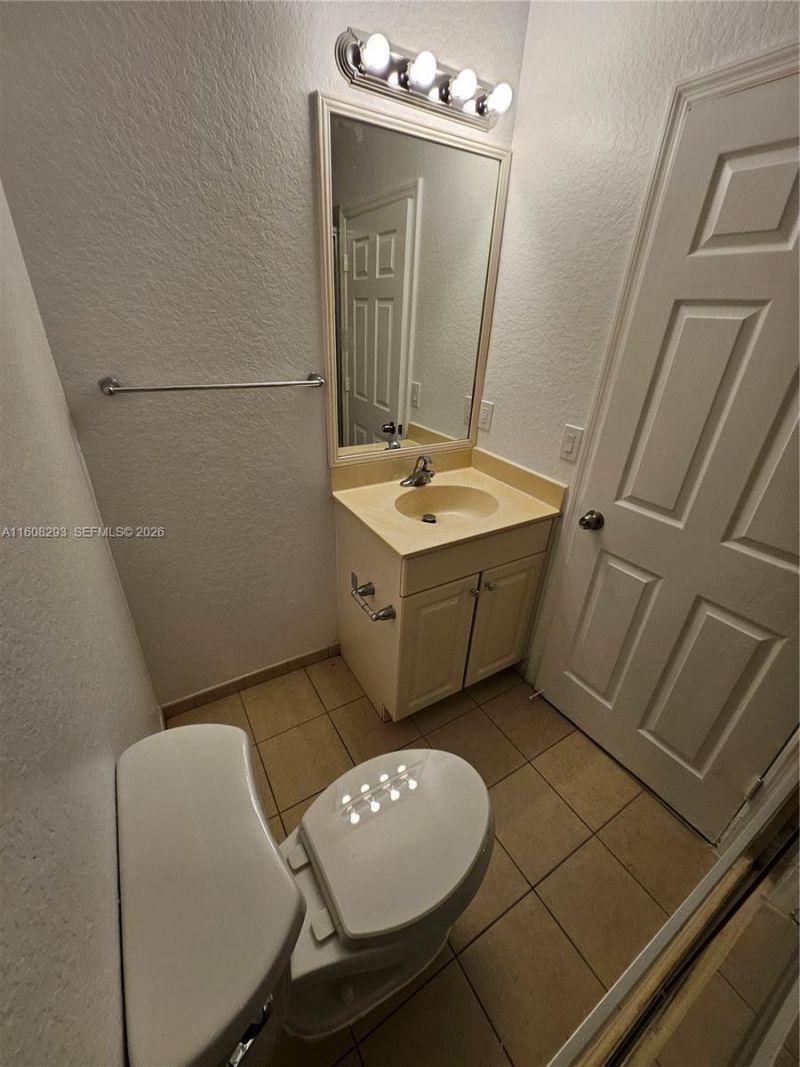 3556 Oleander Ter, Unit 3556, Riviera Beach, FL 33404 Photo