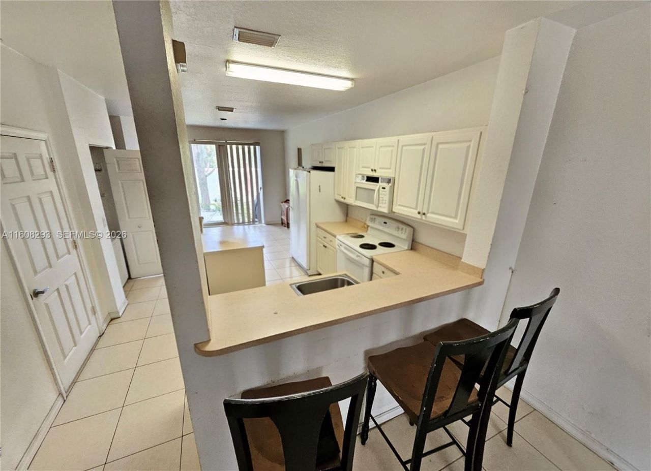 3556 Oleander Ter, Unit 3556, Riviera Beach, FL 33404 Photo