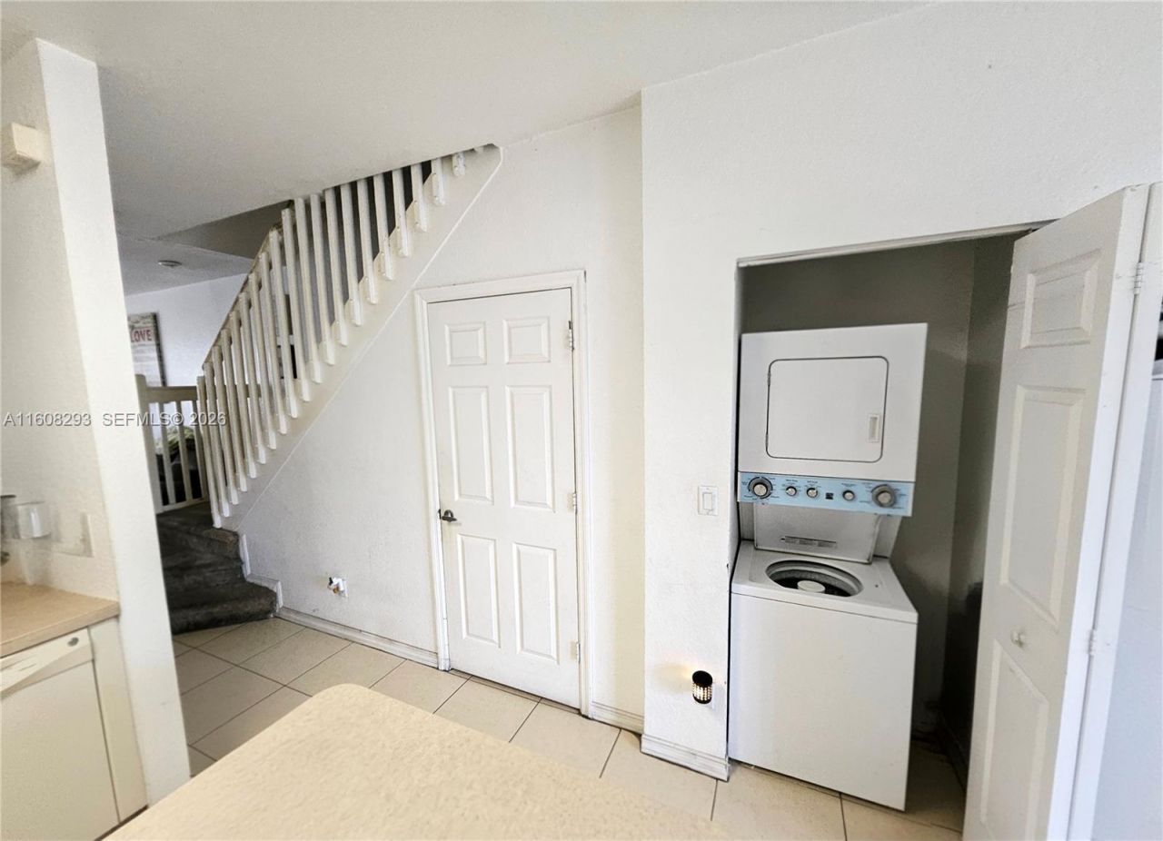 3556 Oleander Ter, Unit 3556, Riviera Beach, FL 33404 Photo