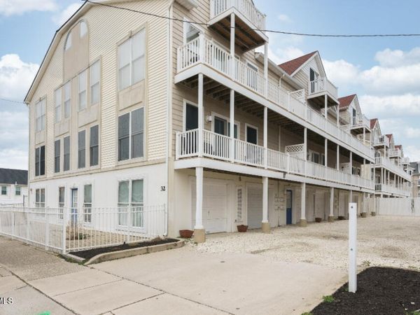 32 Webster Avenue, Unit 5, Seaside Heights, NJ 08751
