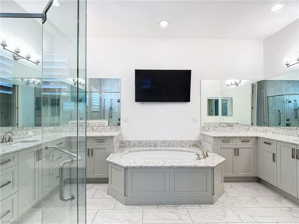 28688 Sicily Loop, Bonita Springs, FL 34135 Photo