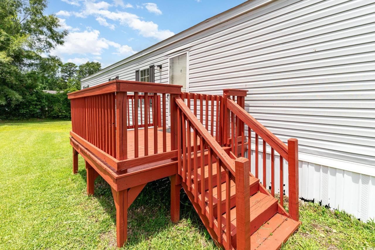 2100 Highway 15 Photo 31