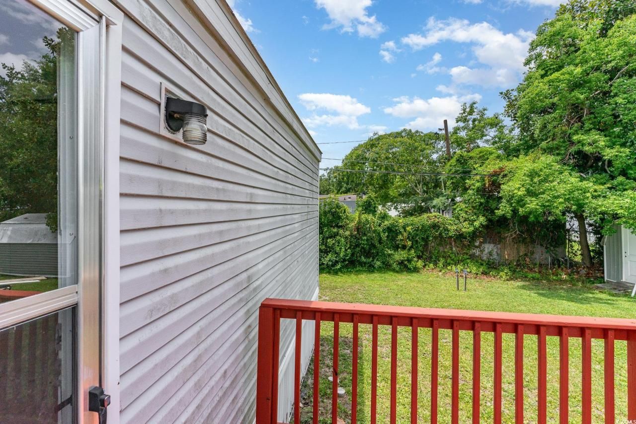 2100 Highway 15 Photo 34