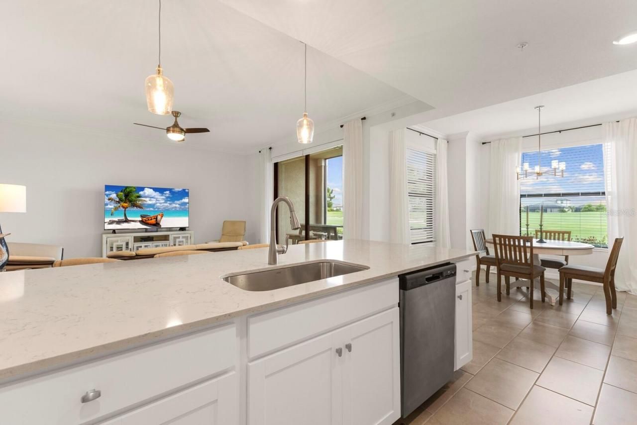 5721 Palmer Circle, Unit 103, Bradenton, FL 34211 Photo