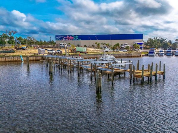 1524 E 5th, Business 98 Street, Panama City, FL 32401