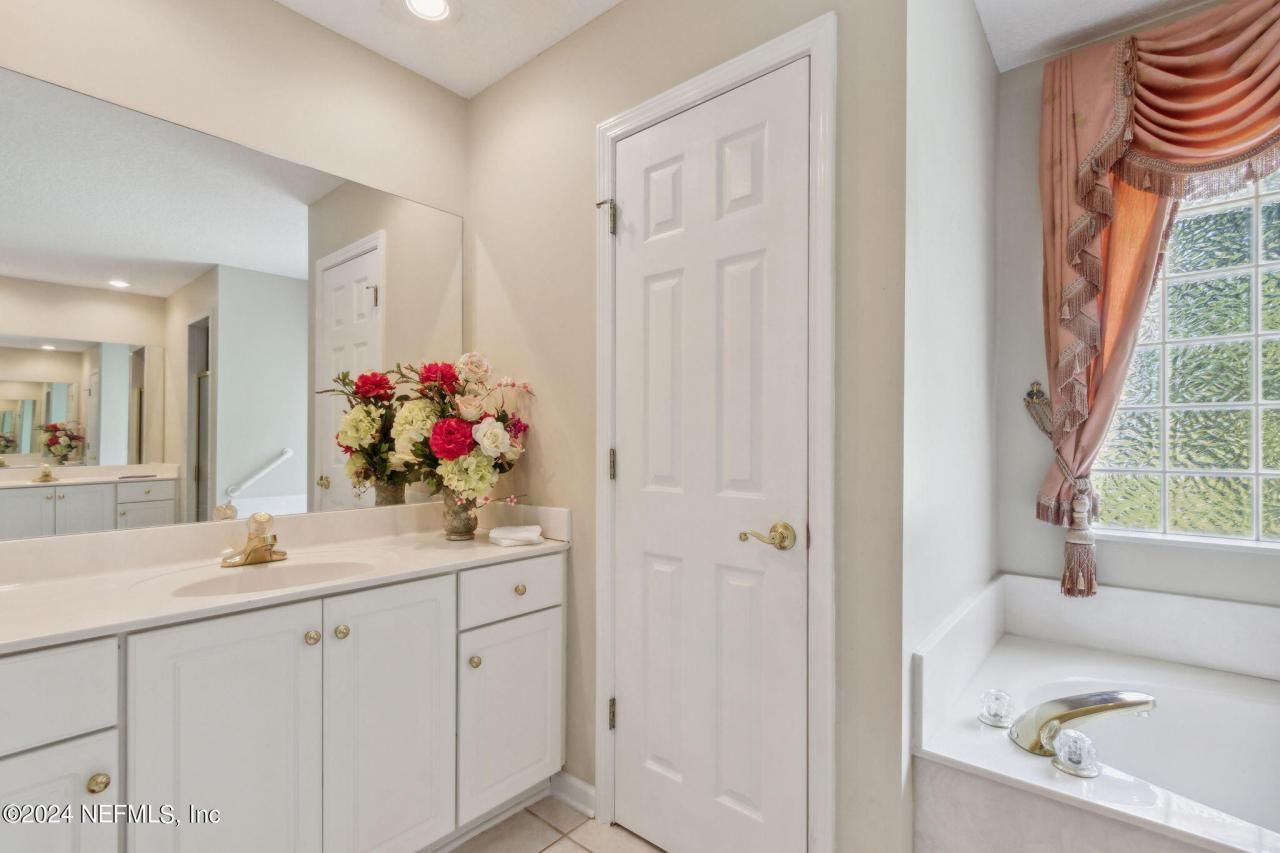 10860 Peaceful Harbor Drive, Jacksonville, FL 32218 Photo