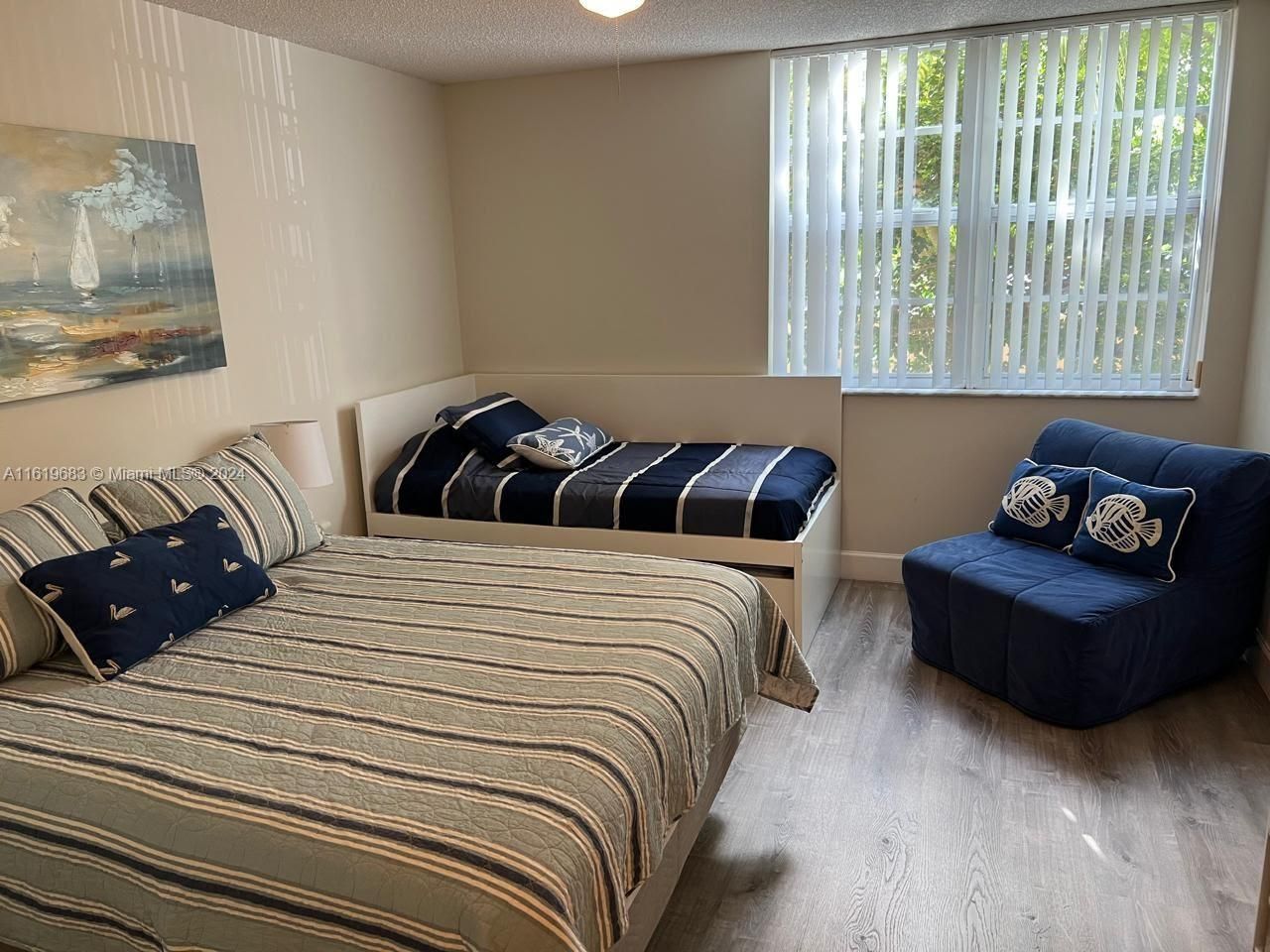 19901 E Country Club Dr, Unit 2207, Aventura, FL 33180 Photo