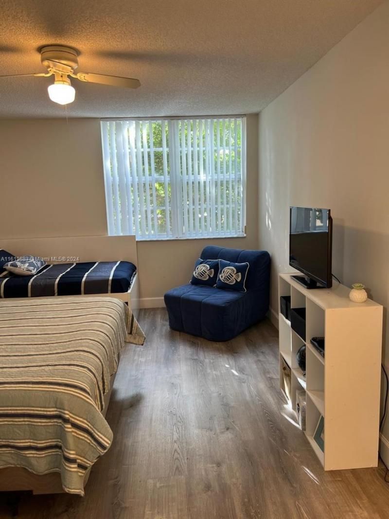 19901 E Country Club Dr, Unit 2207, Aventura, FL 33180 Photo