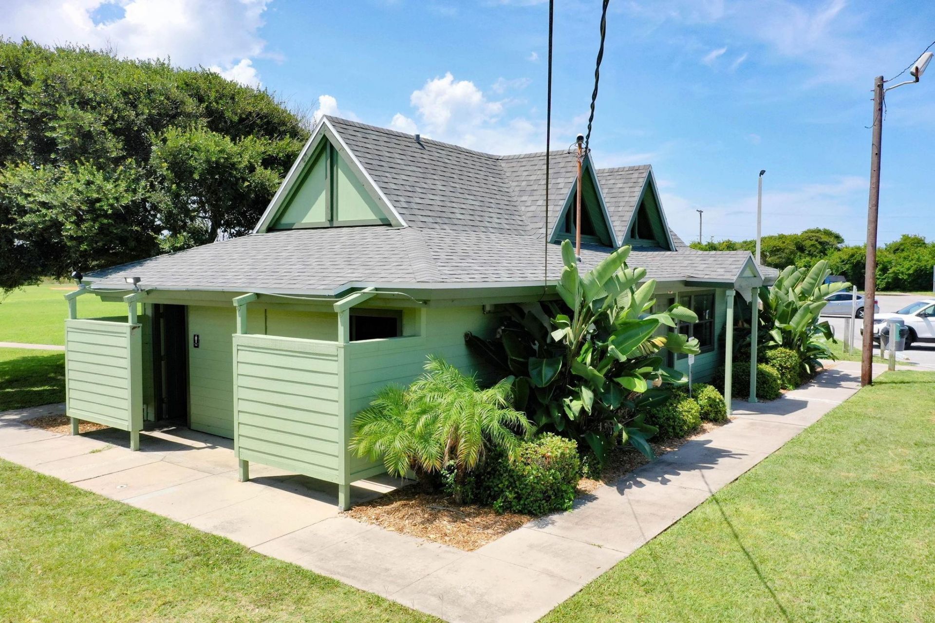 120 Via Madrid, Ormond Beach, FL 32176 Photo