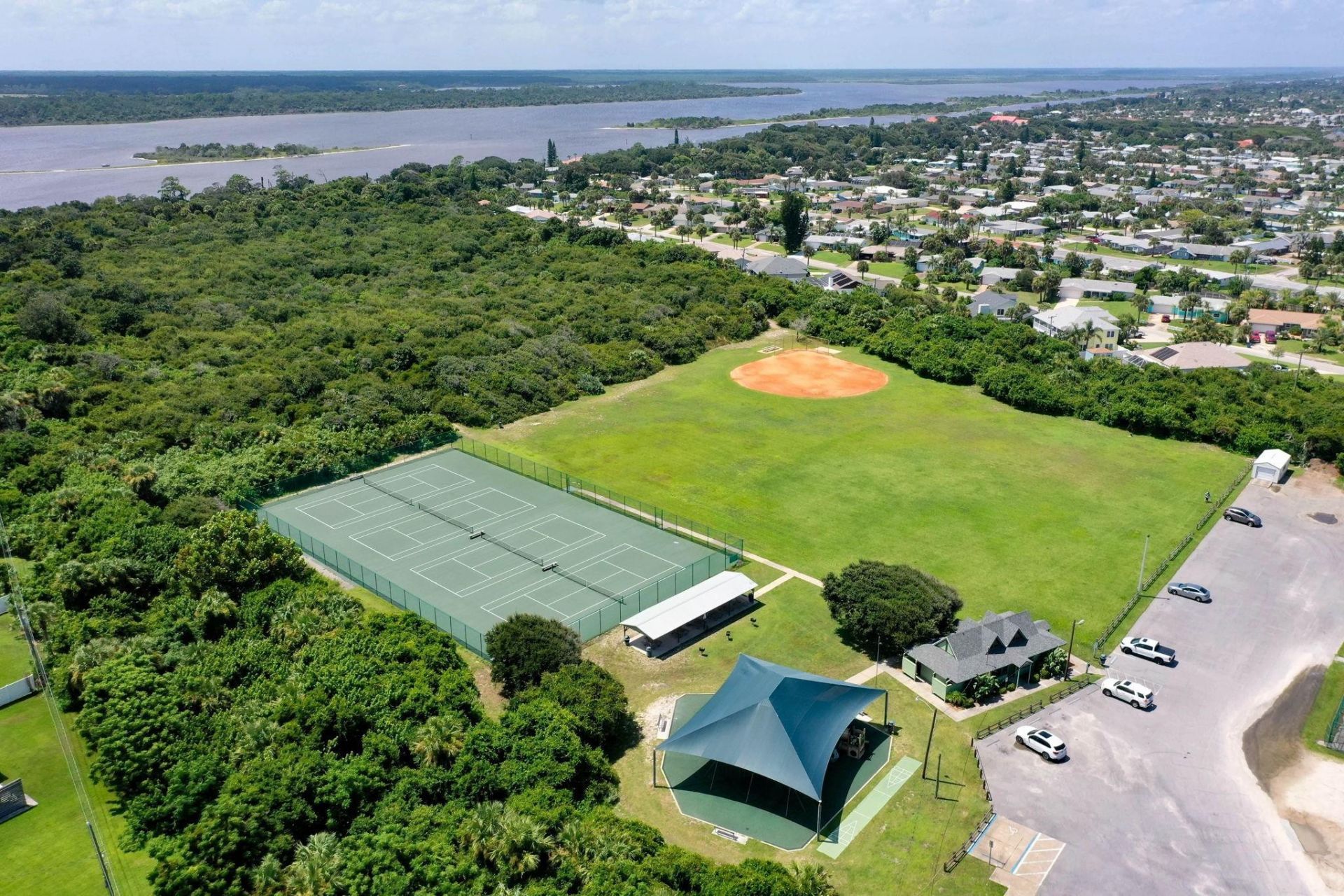 120 Via Madrid, Ormond Beach, FL 32176 Photo