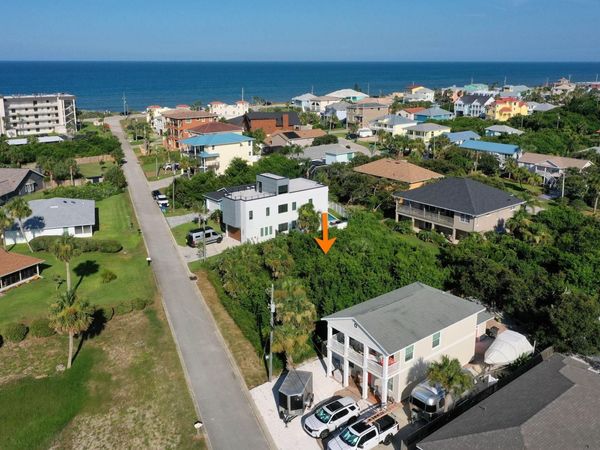 122 Via Madrid, Ormond Beach, FL 32176