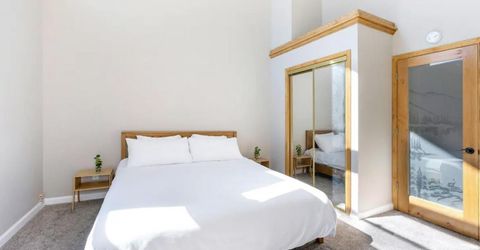 227 S Benjamin Drive, Unit B, Stateline, NV 89449 Photo