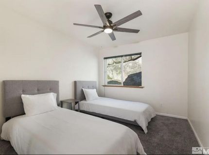 227 S Benjamin Drive, Unit B, Stateline, NV 89449 Photo
