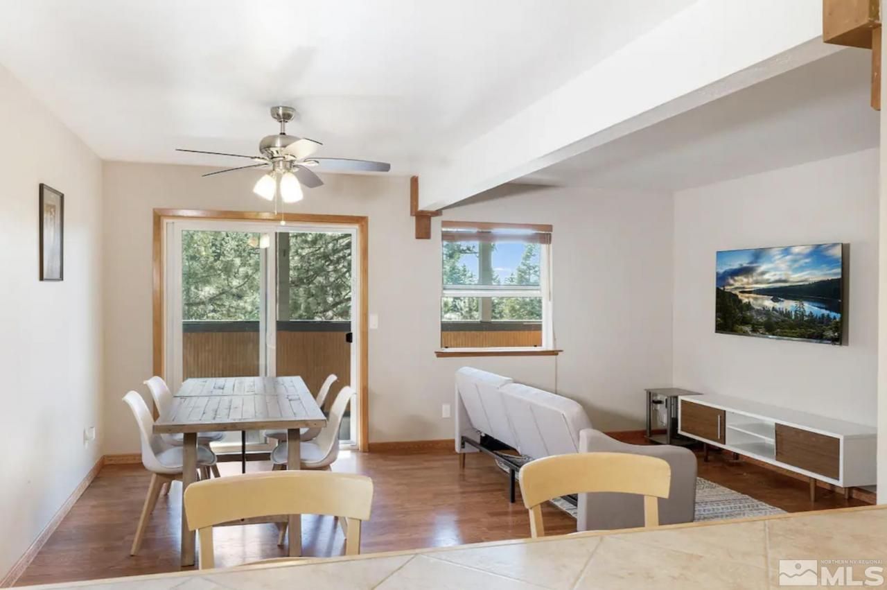 227 S Benjamin Drive, Unit B, Stateline, NV 89449 Photo