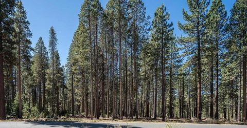 10624 & 10625 Rue Ivy, Truckee, CA 96161 Photo