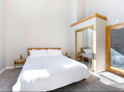 227 S Benjamin Drive, Unit B, Stateline, NV 89449 Photo