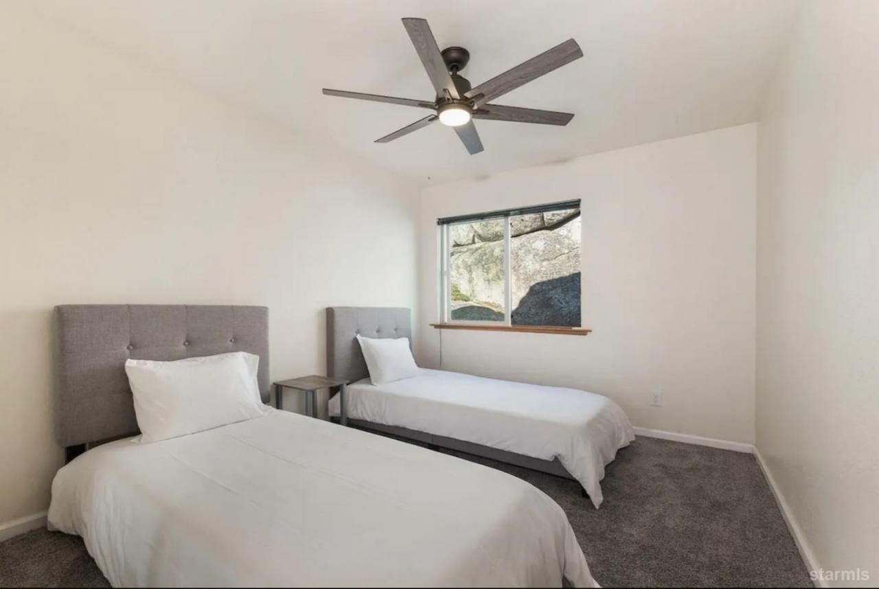 227 S Benjamin Drive, Unit B, Stateline, NV 89449 Photo