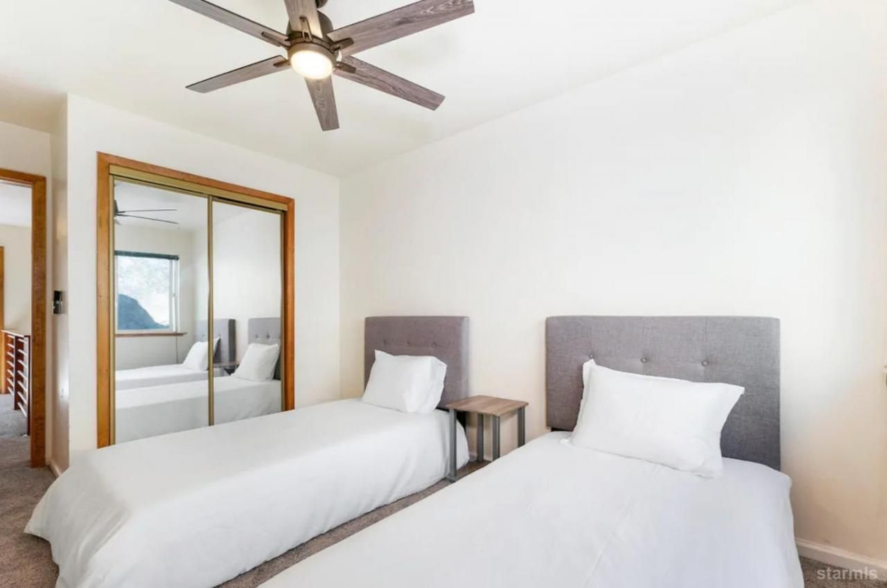 227 S Benjamin Drive, Unit B, Stateline, NV 89449 Photo