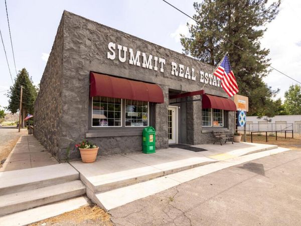 31990 Hwy 70, Bonanza, OR 97623