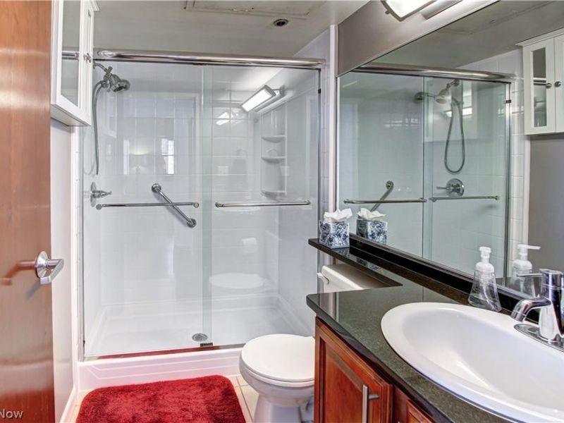 1133 W 9th Street, Unit 206, Cleveland, OH 44113 Photo 12