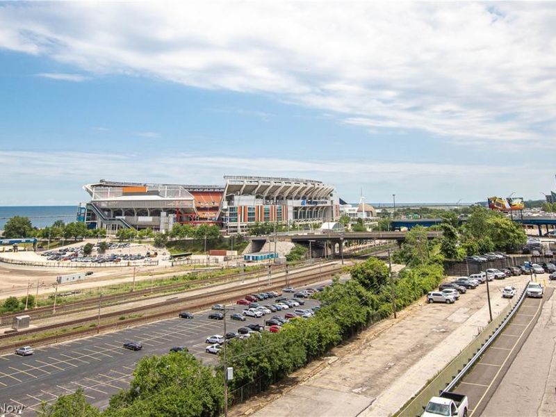 1133 W 9th Street, Unit 206, Cleveland, OH 44113 Photo 15