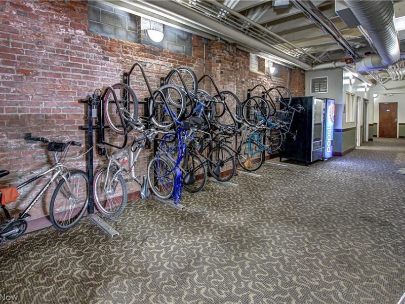 1133 W 9th Street, Unit 206, Cleveland, OH 44113 Photo 16