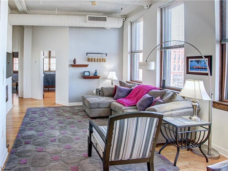 1133 W 9th Street, Unit 206, Cleveland, OH 44113 Photo 5