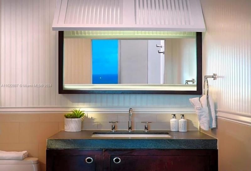 17315 Collins Ave, Unit 1906, Sunny Isles Beach, FL 33160 Photo