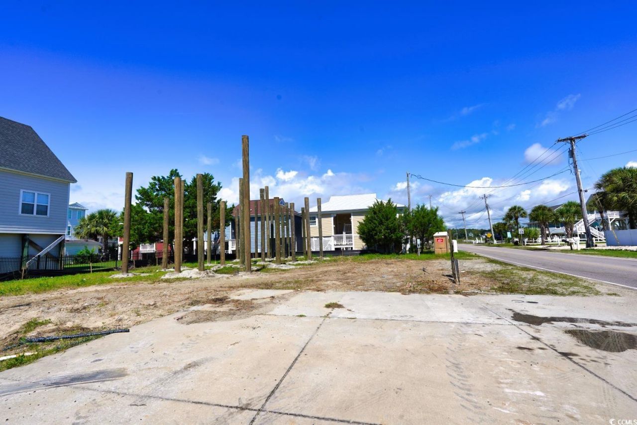 525 B N Waccamaw Dr. Photo 8