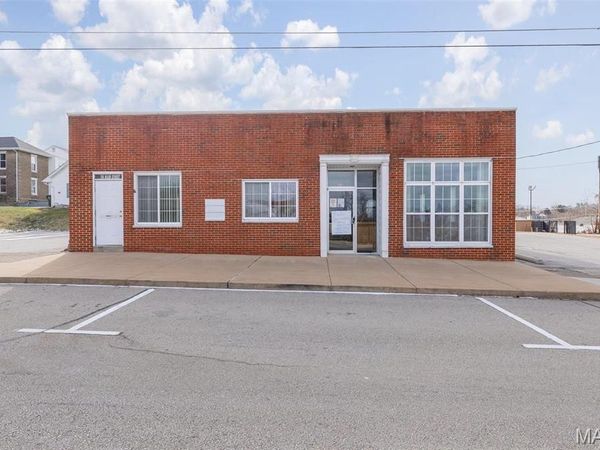 114 Main Street, Hillsboro, MO 63050
