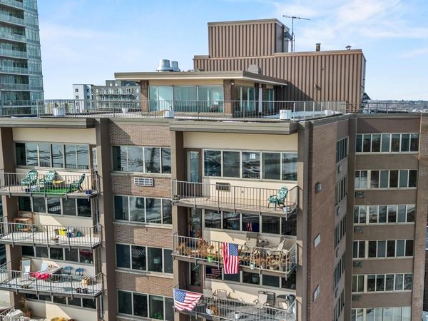 1919 Summit AVENUE, Unit 11C, Milwaukee, WI 53202