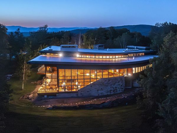 454 Mountain Road, Stratton, VT 05155