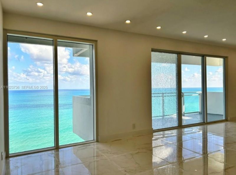 2030 S Ocean Dr, Unit PENTHOUSE, Hallandale Beach, FL 33009 Photo