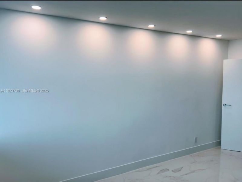 2030 S Ocean Dr, Unit PENTHOUSE, Hallandale Beach, FL 33009 Photo