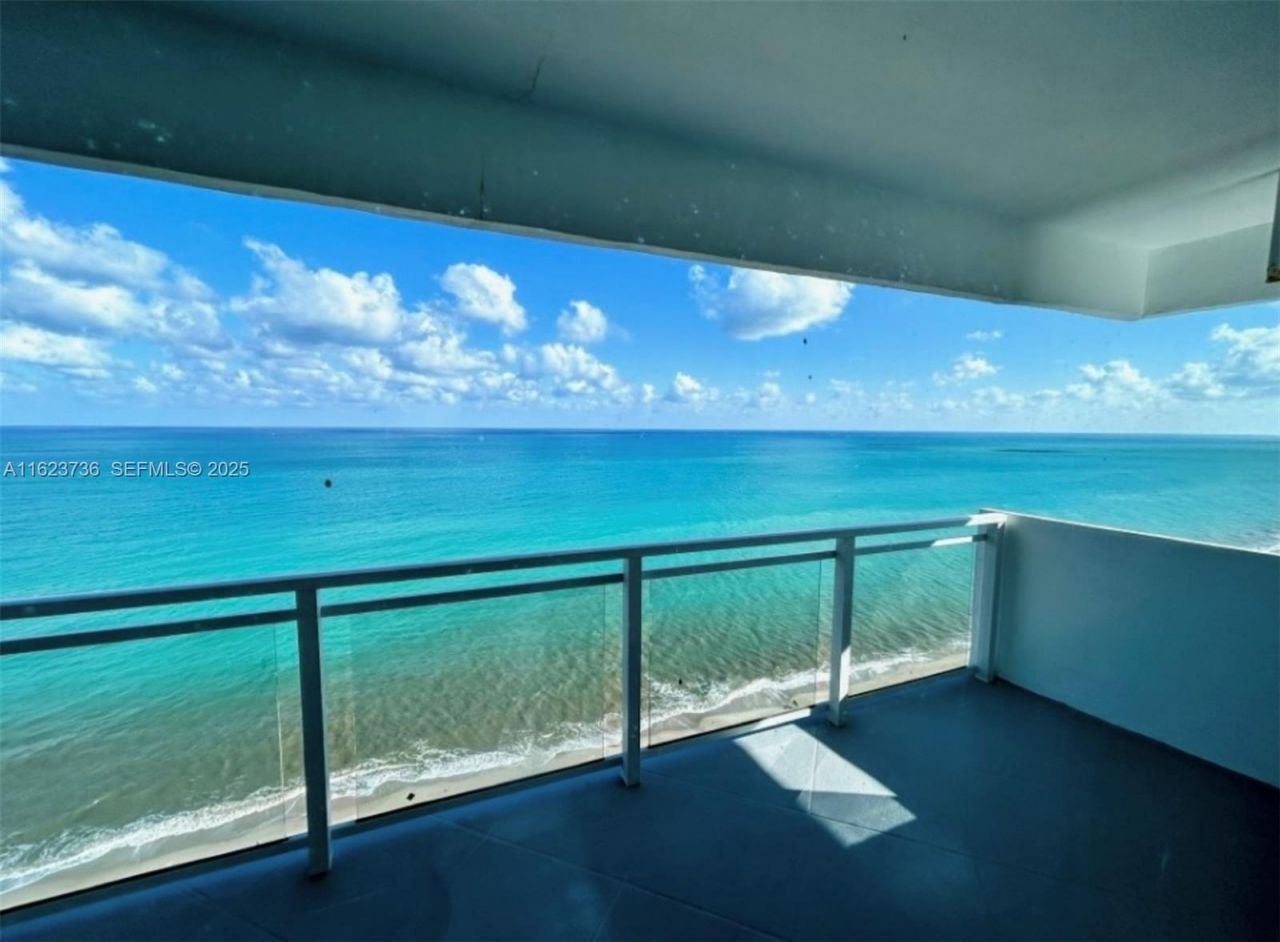 2030 S Ocean Dr, Unit PENTHOUSE, Hallandale Beach, FL 33009 Photo