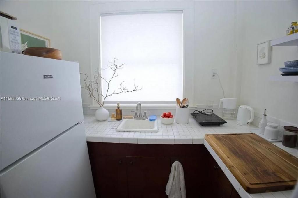Please Call For Address, Unit 8, Miami Beach, FL 33139 Photo