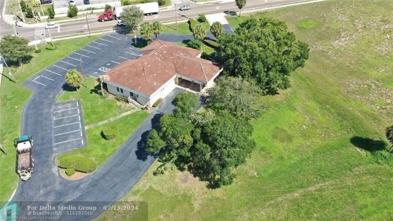 695 N Scenic Highway, Frostproof, FL 33843 Photo