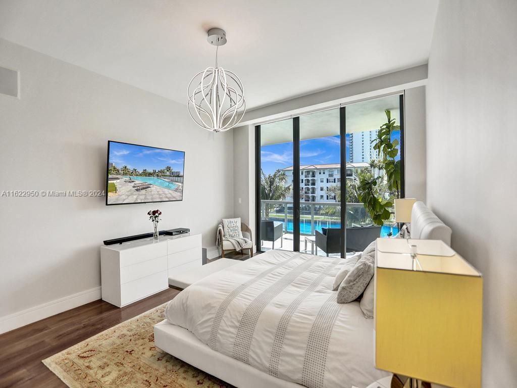 3250 NE 188th St, Unit 207, Aventura, FL 33180 Photo