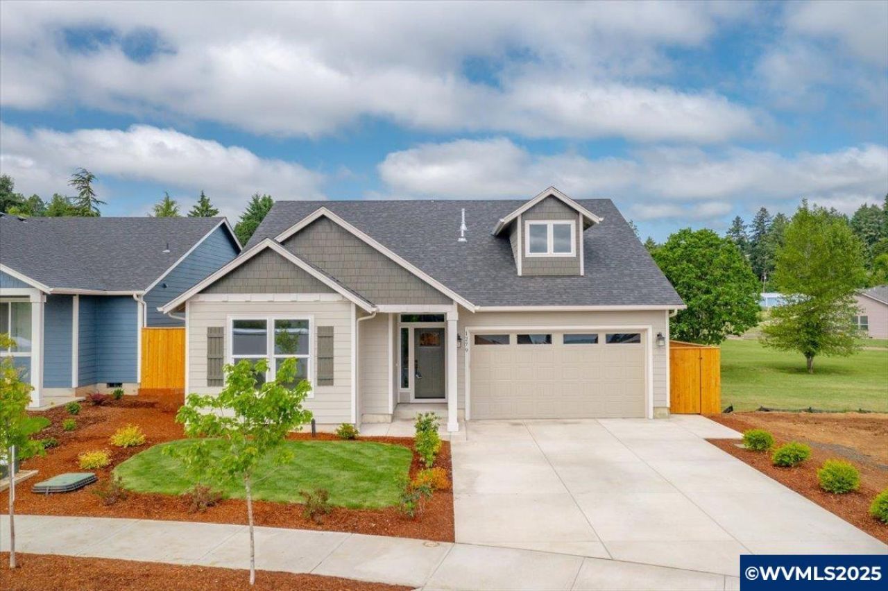 1279 SW 11th Av, Dallas, OR 97338 Main Photo