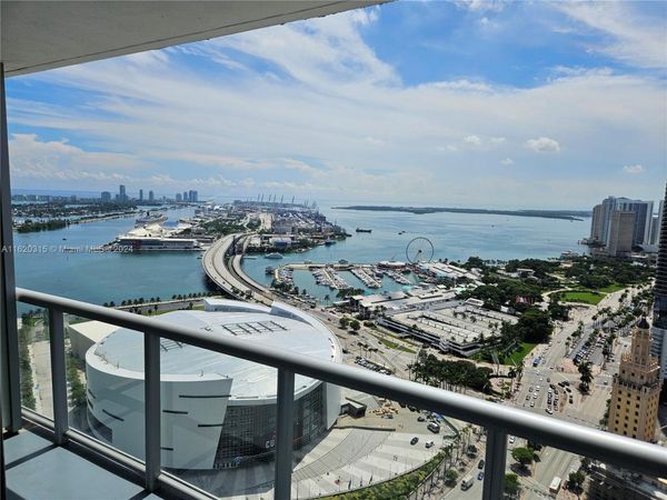 888 Biscayne Blvd, Unit 4001, Miami, FL 33132
