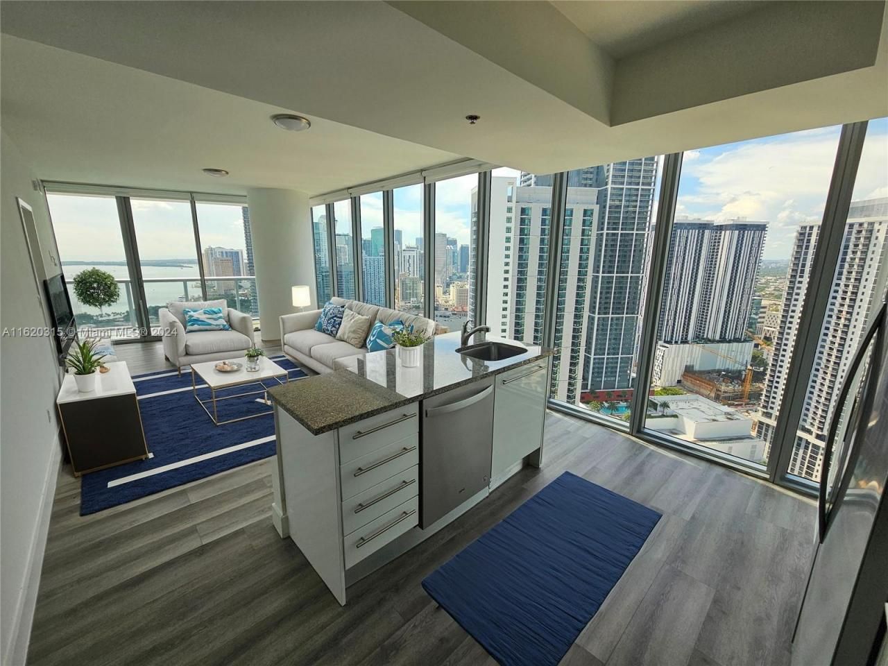 888 Biscayne Blvd, Unit 4001, Miami, FL 33132 Photo