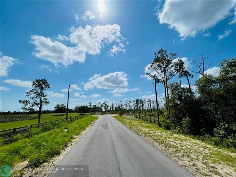 725 Moon Ranch Rd, Sebring, FL 33870 Photo