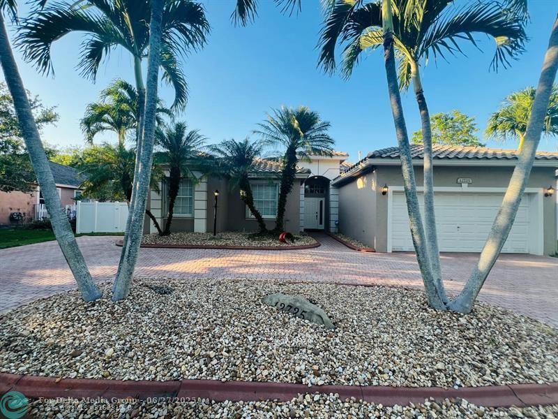 12725 NW 18th Court, Pembroke Pines, FL 33028 Photo