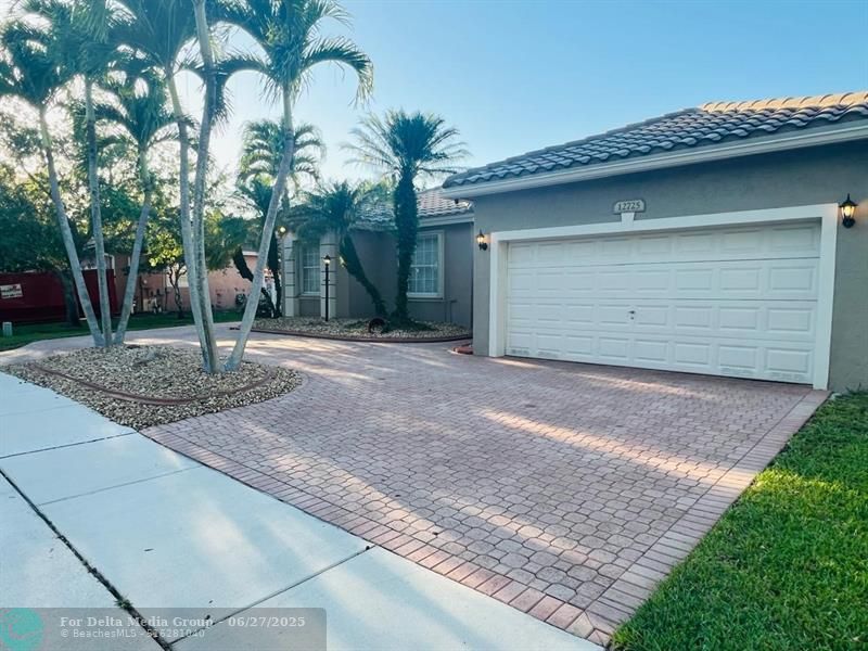12725 NW 18th Court, Pembroke Pines, FL 33028 Photo