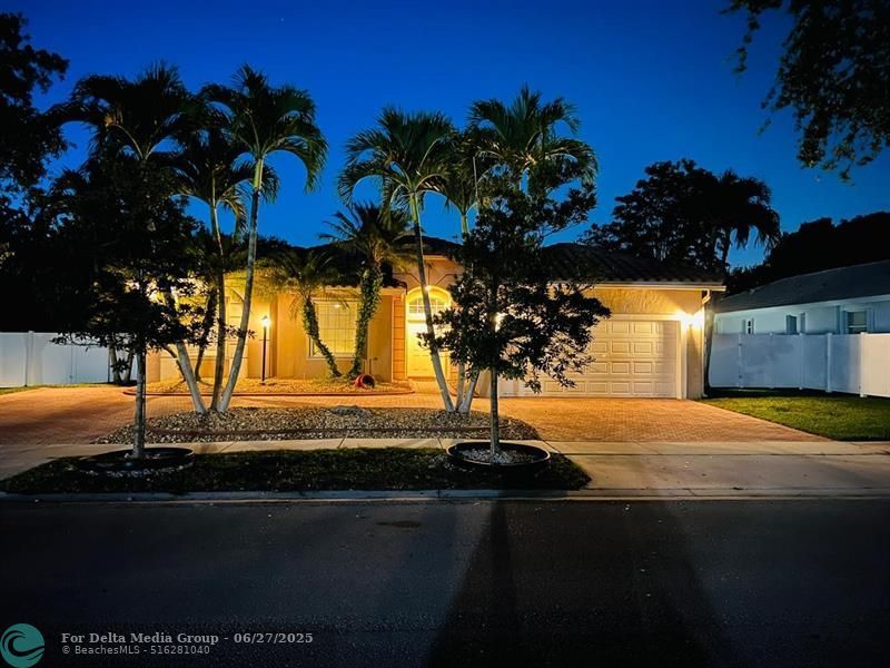 12725 NW 18th Court, Pembroke Pines, FL 33028 Photo
