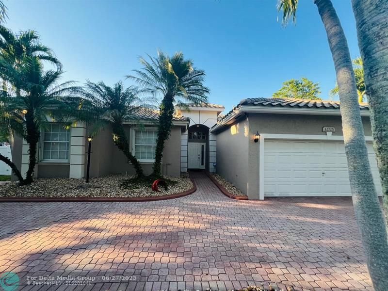 12725 NW 18th Court, Pembroke Pines, FL 33028 Photo