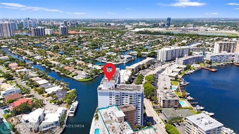 137 Golden Isles Drive, Unit 706, Hallandale Beach, FL 33009 Photo