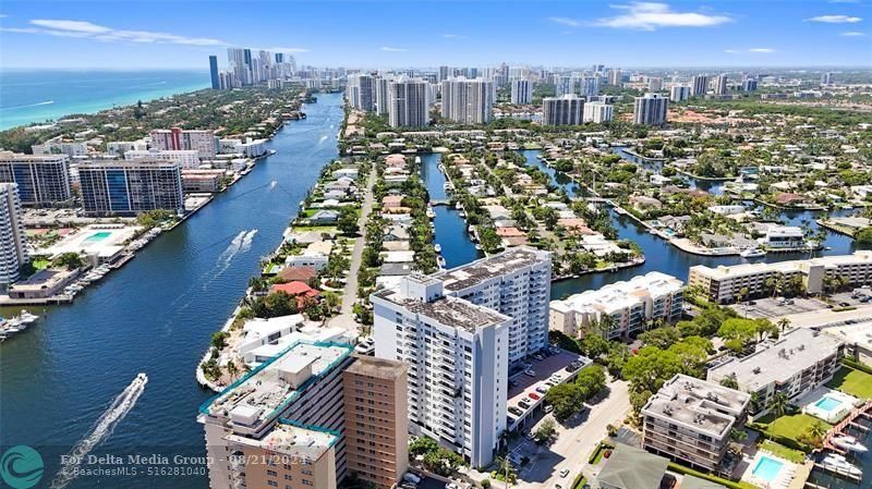 137 Golden Isles Drive, Unit 706, Hallandale Beach, FL 33009 Photo